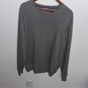 Men's Essential Gray‎ Crewneck Sweater Minimalist Cozy-Fit Casual